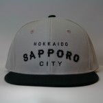 [新色追加]SAPPORO HOOD REPRESENT SNAP BACK CAP[GRAY/BLACK LOGO]